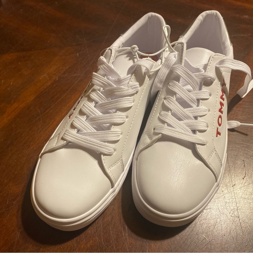 Tommy Hilfiger Sz7.5 Women’s Shoes - Picture 9 of 10